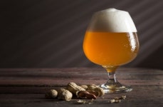 [리얼푸드]땅콩+맥주? 같이 먹으면 좋지 않은 음식들