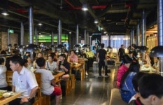 [리얼푸드]베트남 대도시 한국어 간판 식당 늘어난다