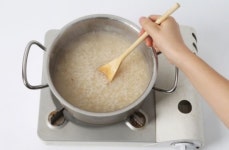 [리얼푸드]‘세 알의 효과’ 대추, 죽에 넣으면 좋은 이유