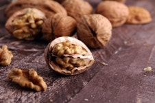[리얼푸드]“호두, 심장 건강에 도움되는 장내 유익균 활성화”