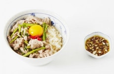 [리얼푸드]화제의 미나리, 덮밥에 올리면 봄향기 가득 영양밥