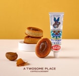 [리얼푸드]프랑스 밤잼 ‘크렘드마롱’, 투썸에서 만난다…투썸플레이스 가토 마롱 세트 출시