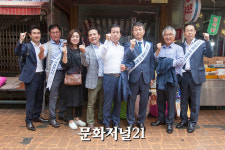 엠제이애드넷 | [MJ포토] 중소기업융합경기연합회, 전통시장 찾아 캠페인 진행