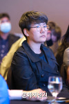 [MJ포토] 스타 뷰티크리에이터, 공정하게 심사중인 양미정 대표