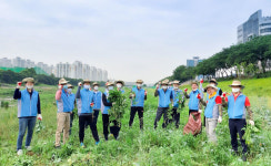 삼양그룹 KCI, 안양천 정화 ‘환경지킴이’로 나서