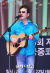 [MJ포토] 사랑해요대한민국 소리새 황영익, 기분 좋아지는 노래