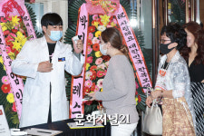 [MJ포토] 사랑해요대한민국, 방역관리 준수하는 대한응급환자이송단