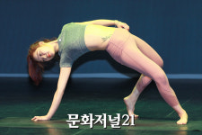 [MJ포토] 박현희, 예쁜 라인을 아는 그녀(선사 요가시퀀스)