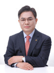 윤승규 행정사, 대한행정사회 제3대 회장에 당선