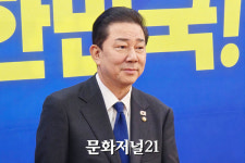 [MJ포토] 덤덤한 표정의 김병기 원내대표