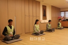 마음챙김 자기연민 명상 배워보자