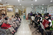 사하불교聯, 한우리요양병원서 환자 위한 음악회