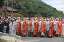 함안 마애사 호국 청룡 및 윤회의 탑 조성불사 회향