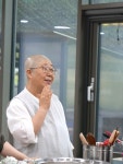 [사찰국수 기행 스님이 웃는다] 12 동원 스님의 사과 냉면