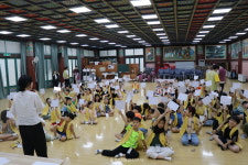 봉은사 첫 어린이 영어법회...부처님 가르침 영어로 만나요