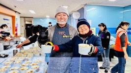 원효사, 두암복지관 찾아 덖복이 나눔 개최