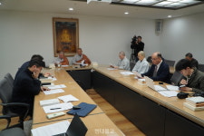 우리 시대 언어로 다시 만나는 경허록·만공법어