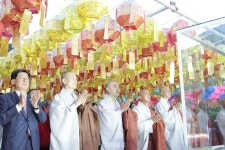 [2026부산연등회] 기장군불교聯, 점등식 자등명 법등명으로 세상 밝히길
