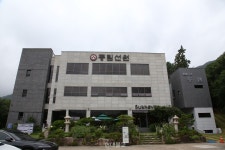 김해 동림선원, 10년 불사 회향…포교 도량 우뚝
