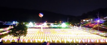 천태종 대구 동대사 1만5천등 점등