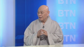 동국역경원장 혜거 대종사