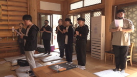 영석고 학생들, 절에서 목탁 치며 불교 접해