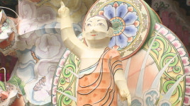 조계사 일주문 앞 룸비니 동산으로