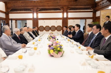 청와대 상춘재서 종교지도자 오찬 간담회