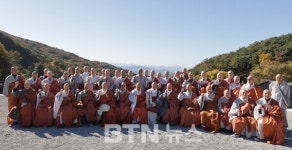 밀양 여여정사, 수행정진의 선불장 금오선원 개원