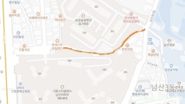 대구 남산동 좁은 도로탓, 차량 보행로 침범···주민 안전 우려