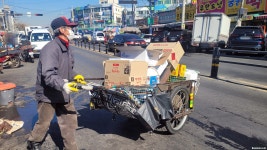 폐지수거 마일리지 적립 칠성동주민센터···지원 패러다임 변화 제기