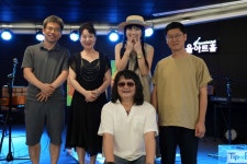 여울아트센터, 가수+화가 컬래버 화우연(花雨連) 연주회