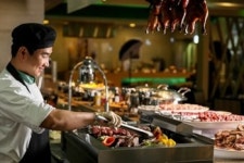 홀리데이인 광주 뷔페 모래시계서 오프닝 파티 7일 개최