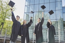 사이버대학 서울디지털대학교 경영, 법무행정, 세무회계학과 우수 졸업생 배출
