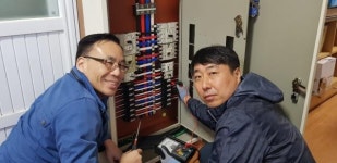 기술직 공무원 신안흑산중 방문 시설물관리 지원 활동