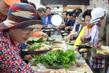 유기농 채식뷔페와 자연 삼림트레킹으로 힐링 나들이