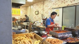 세상에 이런일이, 떡볶이 무전취식남을 품은 현대판 마더 테레사