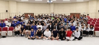 도성훈교육감, 제100회 전국체육대회 고등부 참가선수 격려