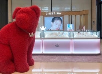 제이에스티나, 현대백화점 대구점에 팝업스토어 핑크 라운지 (Pink Lounge) 오픈