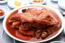 [전국맛탐방] 겨울바다로 떠나는 속초여행, 생선찜 맛집에서 특별한 추억 쌓기