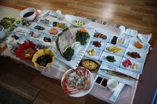 [전국맛탐방] 20여가지 스끼다시가 나오는 속초 동명항 횟집
