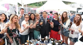 광명동굴,  매년 와인 페스티벌 개최, 국내외 관광객에게 한국와인 홍보 도농상생의 모범사례!