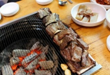 [전국맛탐방] 포천 여행 속 관광 코스 둘러보고 맛집에서 맛과 영양 살린 이동갈비까지