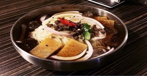 [미식산책] 압구정 데이트와 함께 즐기는 자체 숙성 전국 4대 숙성한우 맛집