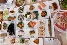 [맛가이버] 속초 맛집 왕건횟집, 설 연휴간 속초여행객들에게 푸짐한 한상 제공해 눈길