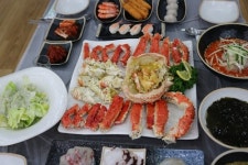 [맛가이버] 강원도 속초·고성 맛집 최대게 동명항에서 수준 높은 게찜을 저렴하게 즐길 수 있어