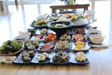 [미식산책] 속초 대포항 인근 맛집 대포대게, 물회와 대게 동시에 맛볼 수 있는 횟집