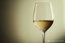 美 연구팀, 화이트 와인 여성에게 피부암 확률 높일 수 있어