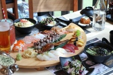 김영란법 발효, 더치페이 문화 확산...3만원 이하로 수제초밥 스시노백쉐프