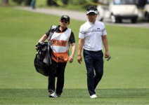 [KPGA] 매경오픈, 인기 가수 이승철, 양용은 캐디 역할 